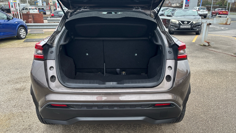 Nissan Juke 1.0 DiG-T 114 Acenta 5dr Petrol Hatchback